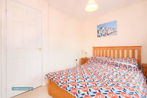 Bedroom- click for photo gallery